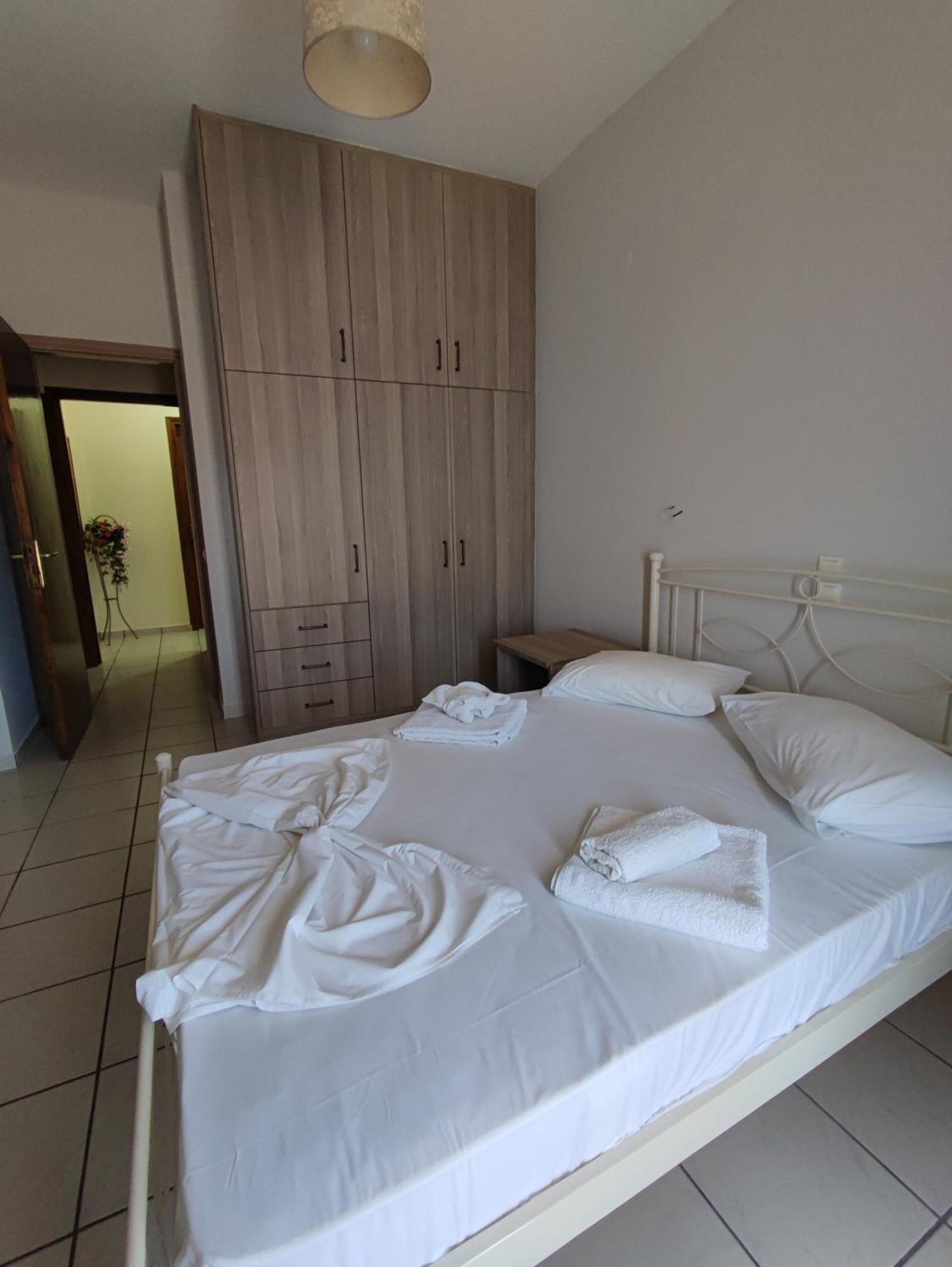 Hotel Villa Mantalena อลิกานาส ภายนอก รูปภาพ