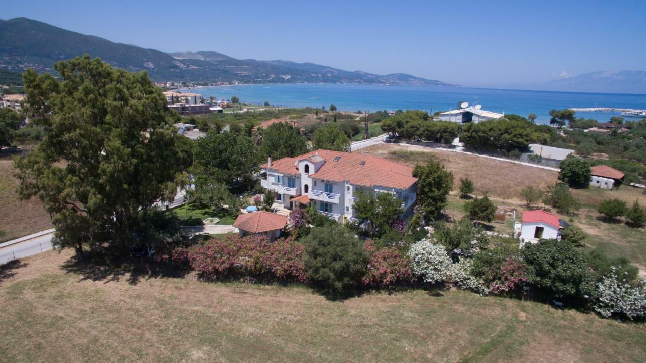 Hotel Villa Mantalena อลิกานาส ภายนอก รูปภาพ